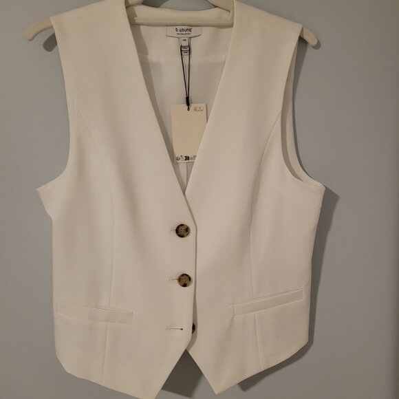 b. young vest - Picture 1 of 7